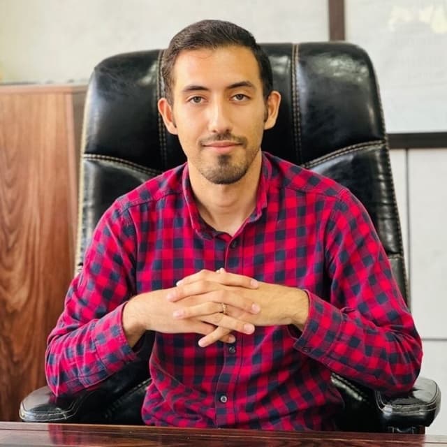 تصویر پروفایل امیرحسین حاتمی مشاور املاک آجر