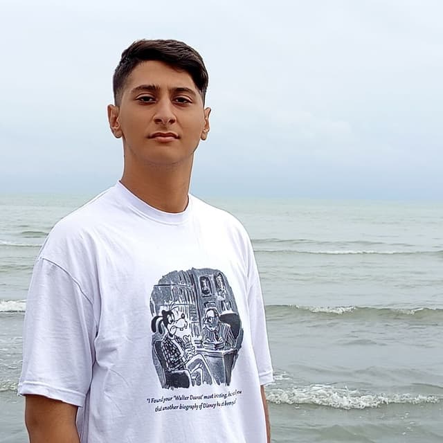 تصویر پروفایل بابک دولتخواه مشاور املاک آجر
