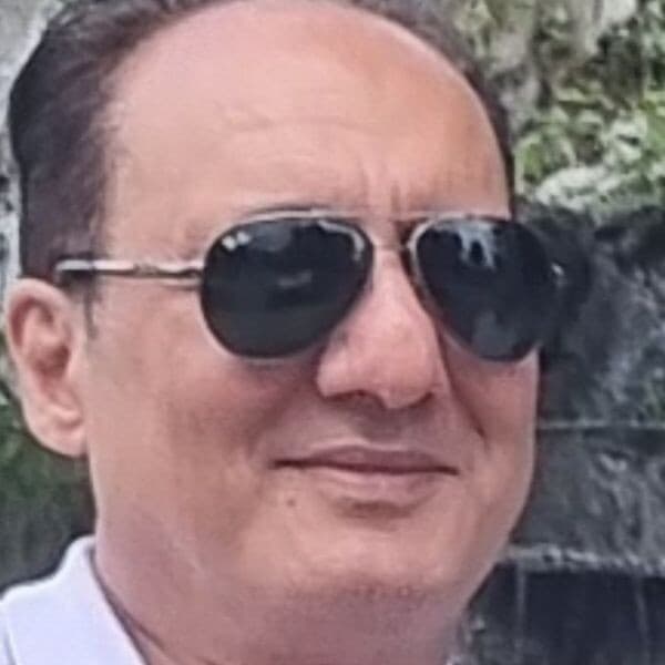 تصویر پروفایل مرتضی ترابی مشاور املاک آجر